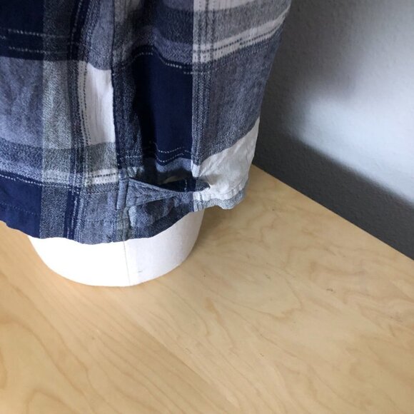 Fiorlini International Cropped Plaid Shirt - Picture 10 of 12